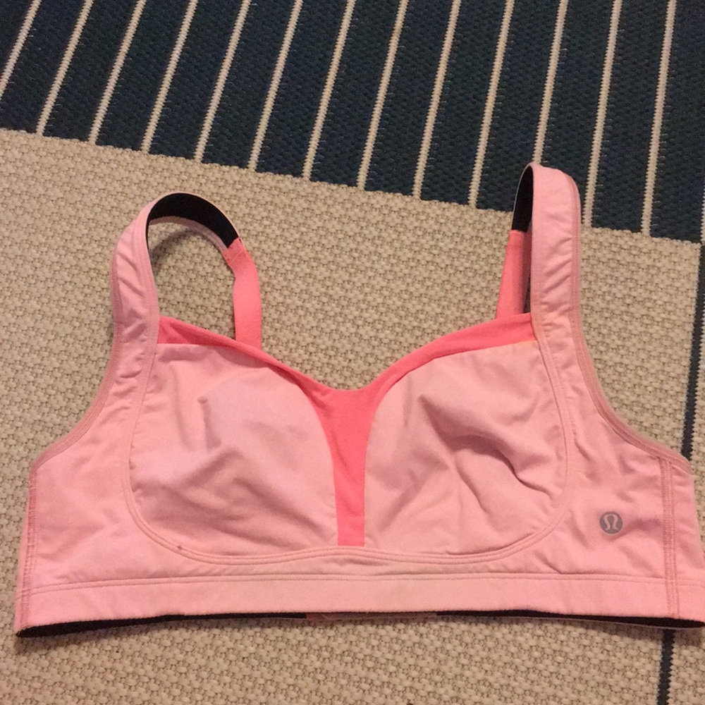 Lululemon Ta Ta Tamer Sports Bra 38C